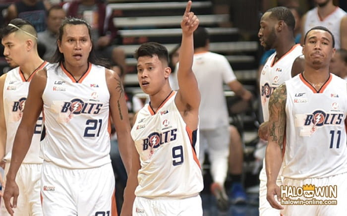 Paano Naging Kagila-gilalas ang Meralco Bolts sa PBA Basketball